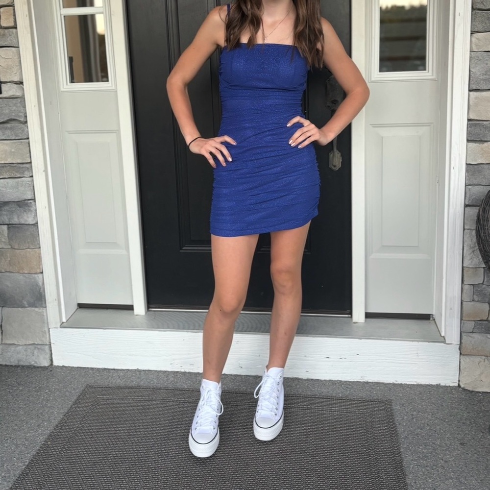 JC Penny Blue Radiante Couture Scrunched Homecoming Dress (OFFERS WELCOME)